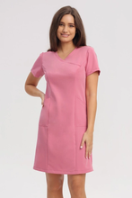 Women`s apron, short (long or short sleeve)